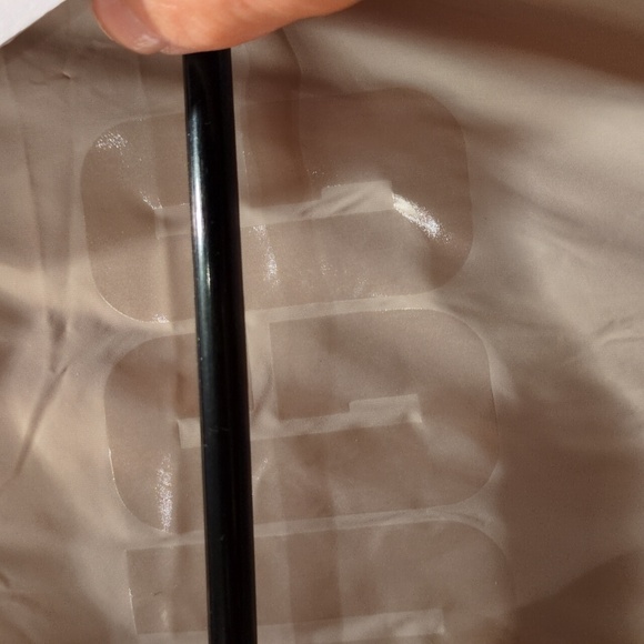 UGG oversized vest. SUPER Cute ! - Picture 6 of 8